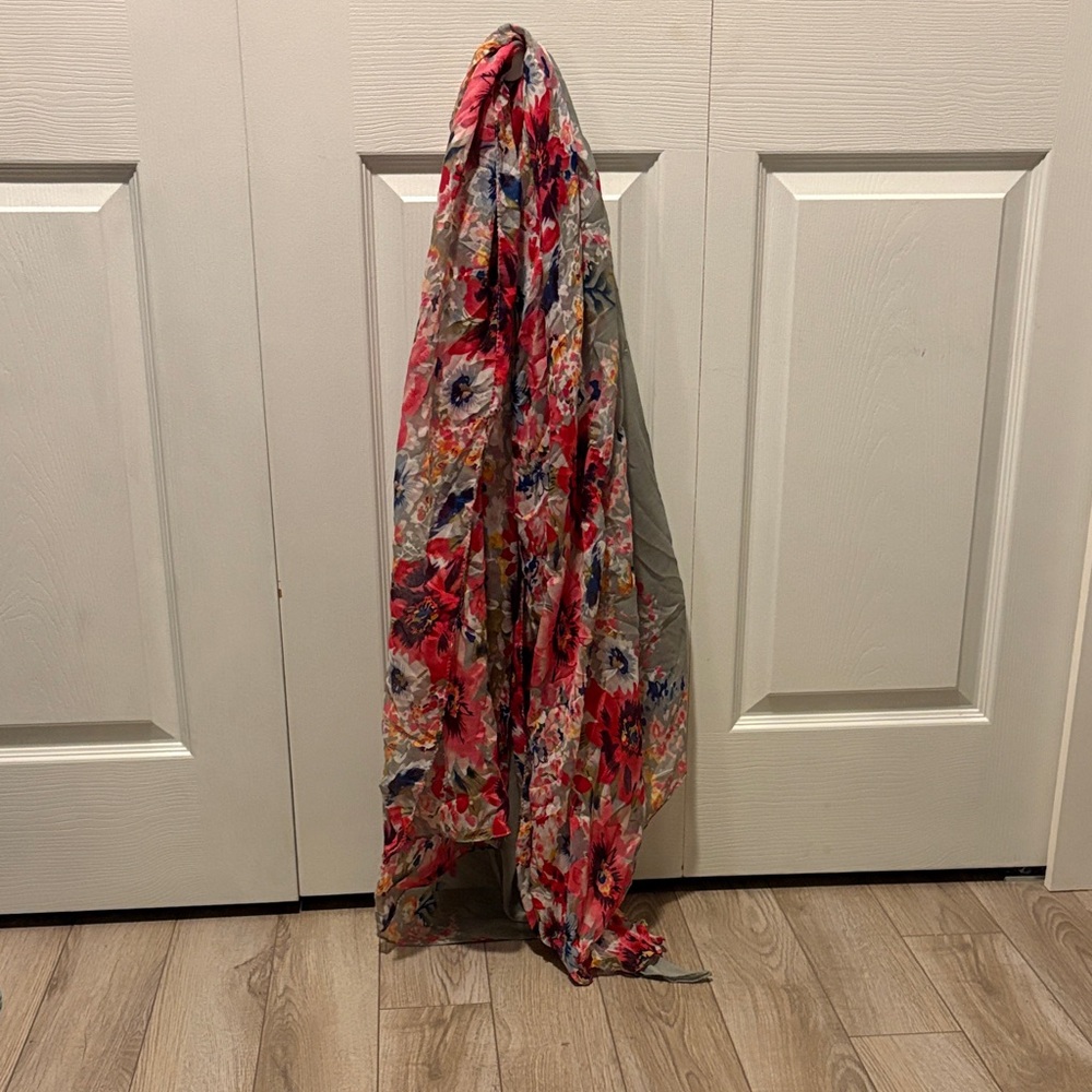 Floral Multicolor scarf